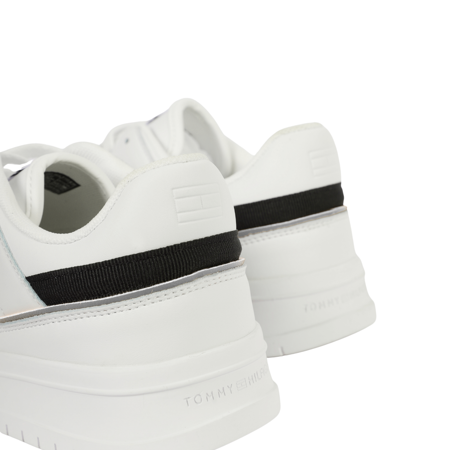 Tommy Hilfiger Essential Leather Lace-Up Sneakers WHITE