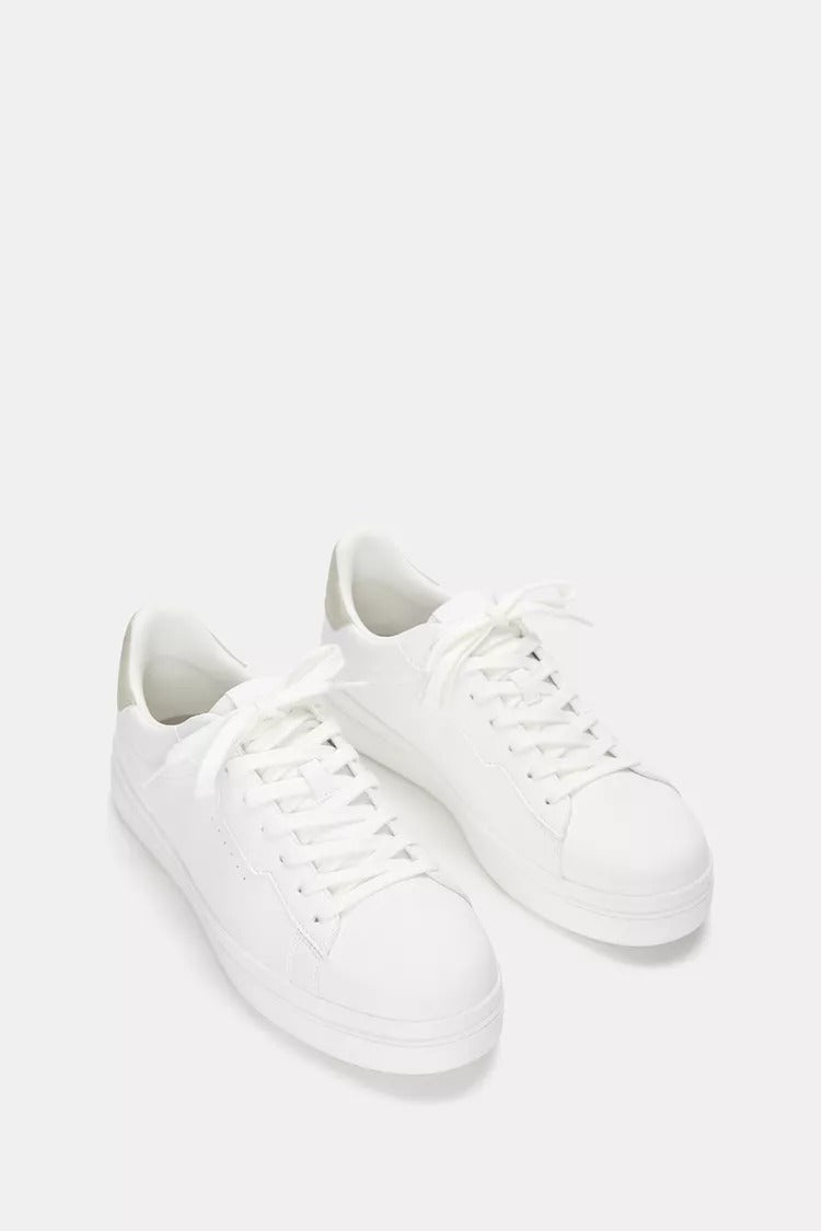 Pull&Bear Basic sneakers in white