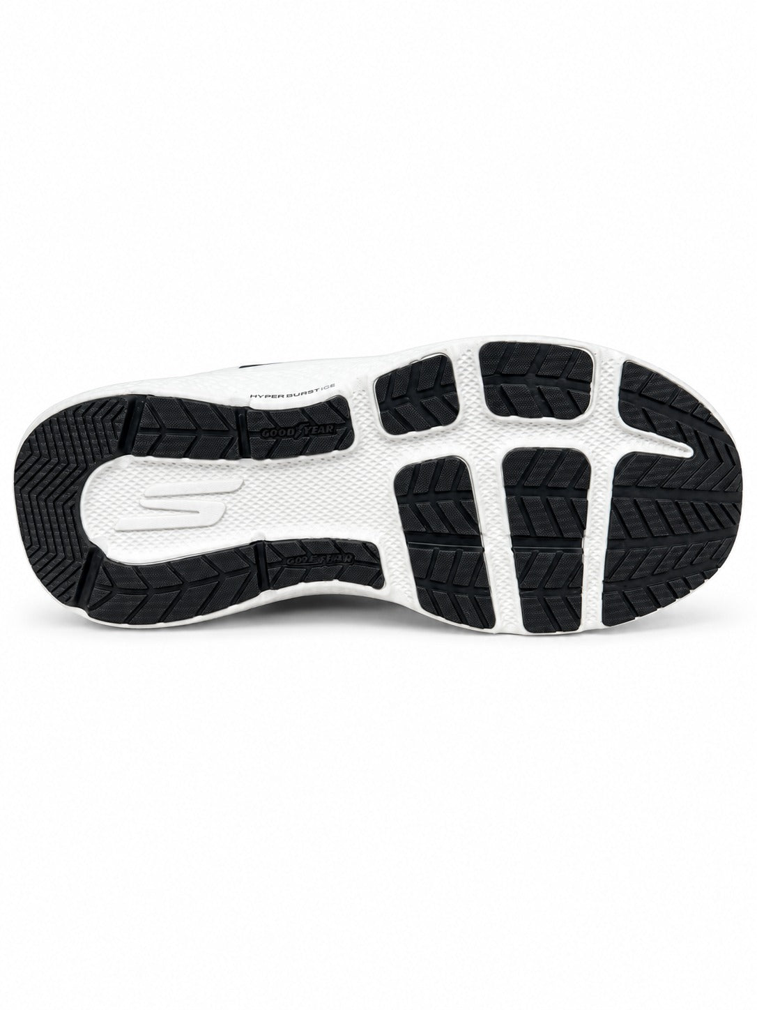 Skechers GO RUN Max Road 6 running shoe
