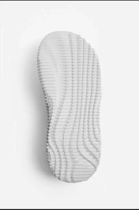 Zara Slide