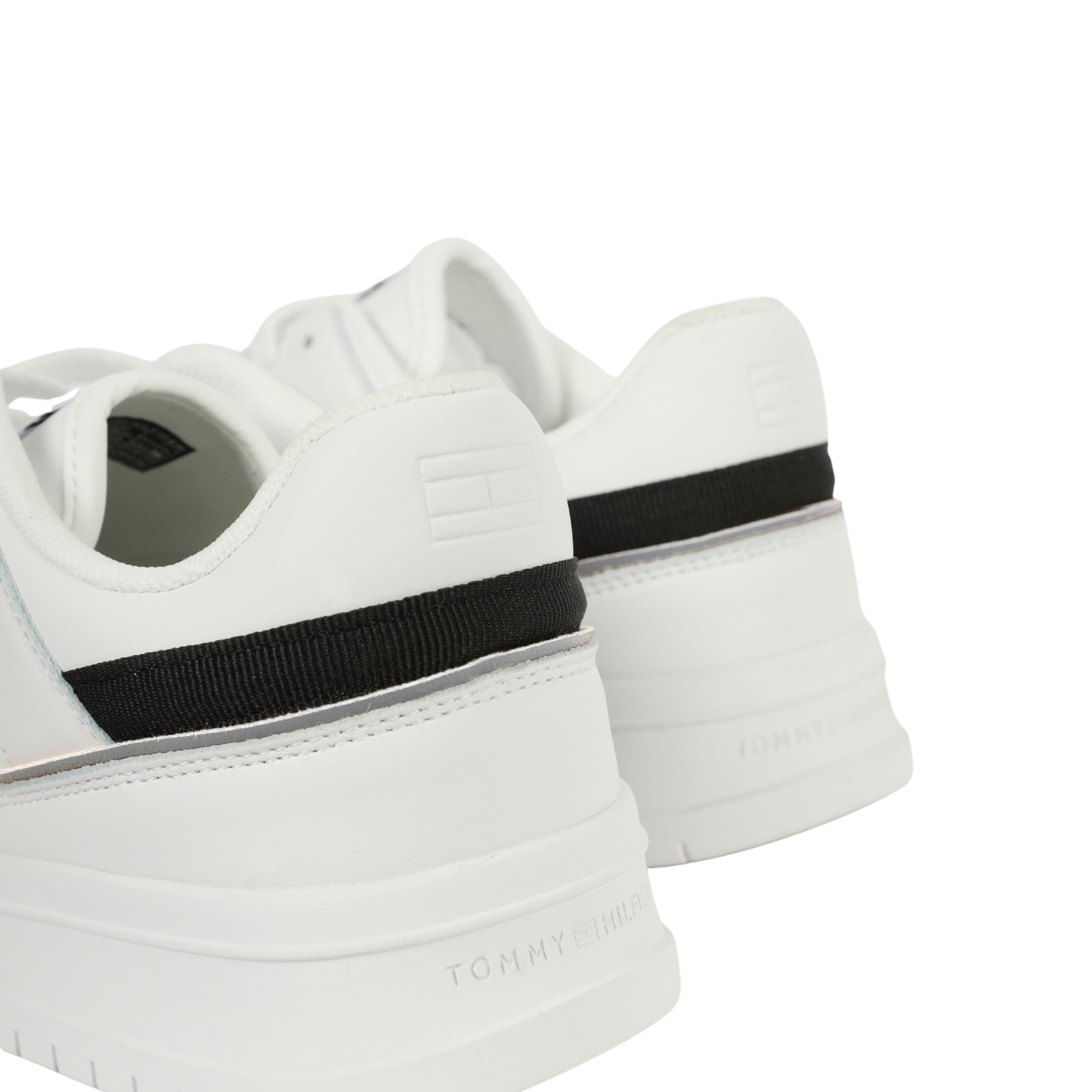 Tommy Hilfiger Essential Leather Lace-Up Sneakers WHITE