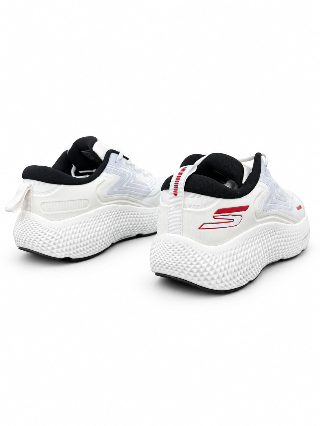 Skechers GO RUN Max Road 6 running shoe