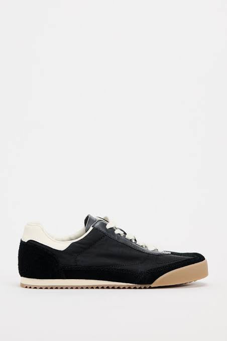 Lace up sneaker women’s sneakers
