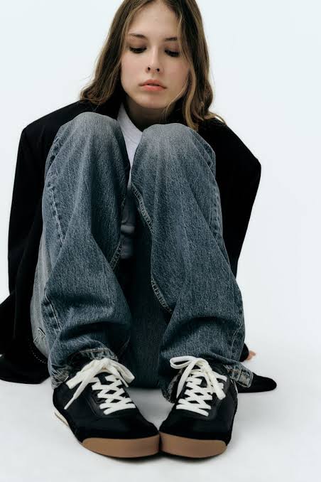 Lace up sneaker women’s sneakers