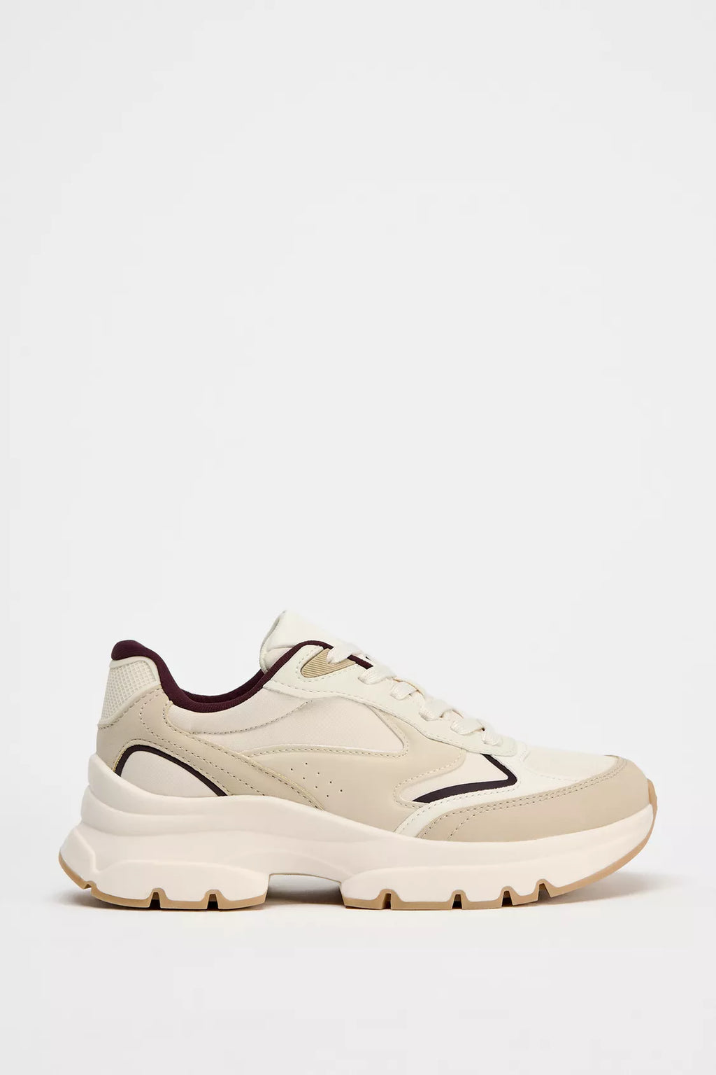 Zara contrast running