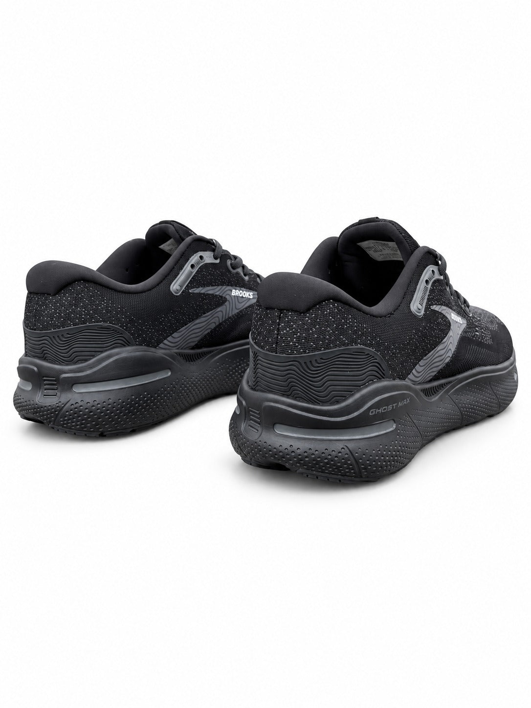 Brooks Ghost Max running