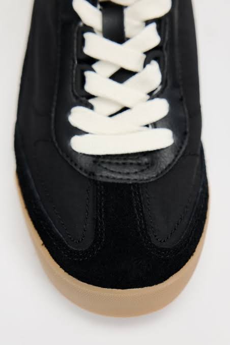 Lace up sneaker women’s sneakers
