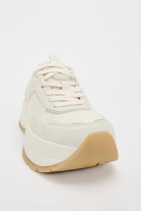 Zara contrast running
