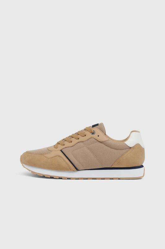 Smart sneakers trainers footwear lefties