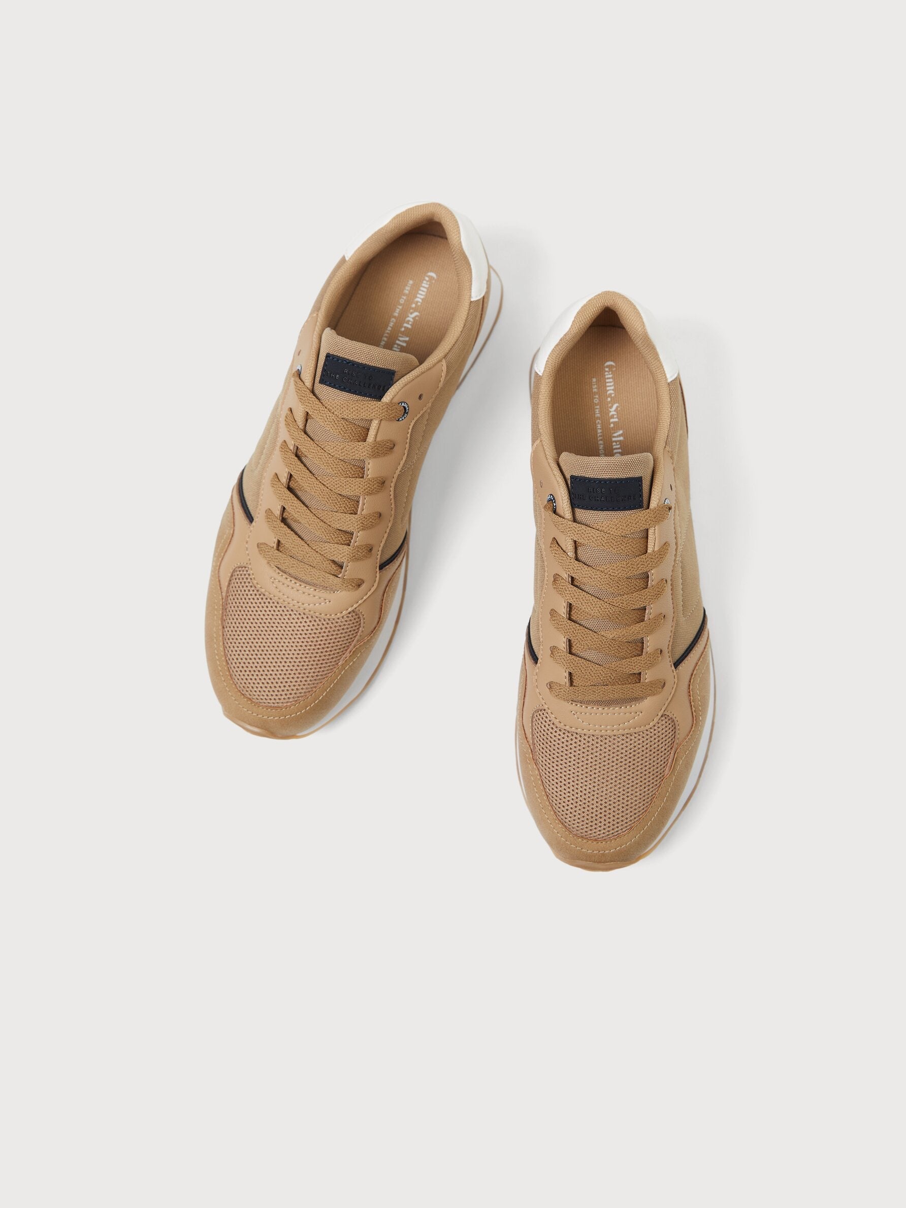 Smart sneakers trainers footwear lefties